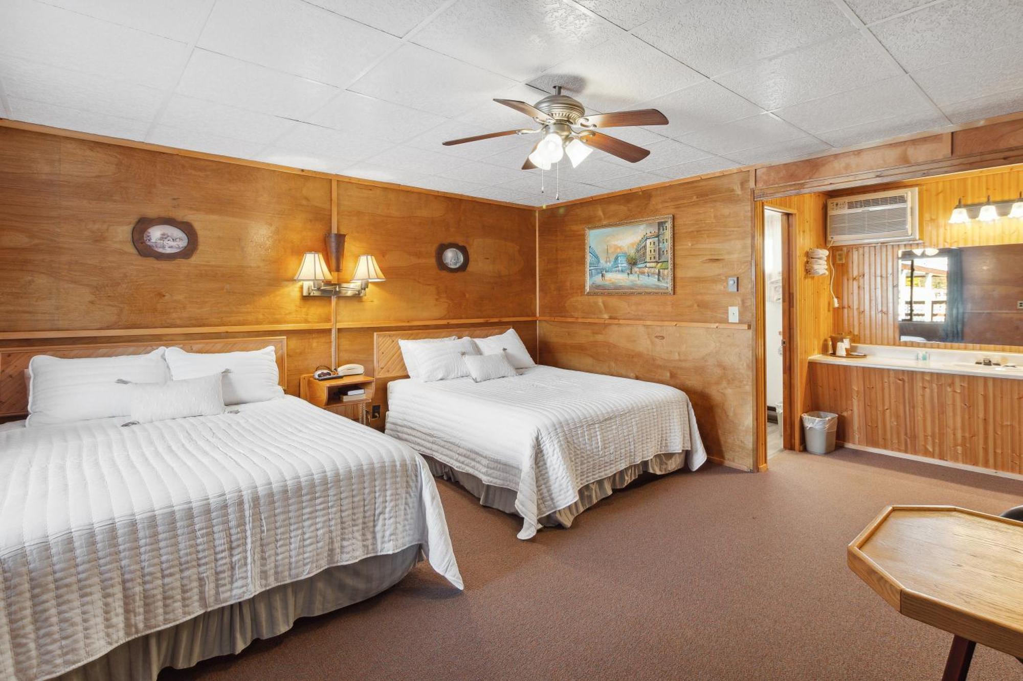 Vindel Motel Mackinaw City Esterno foto