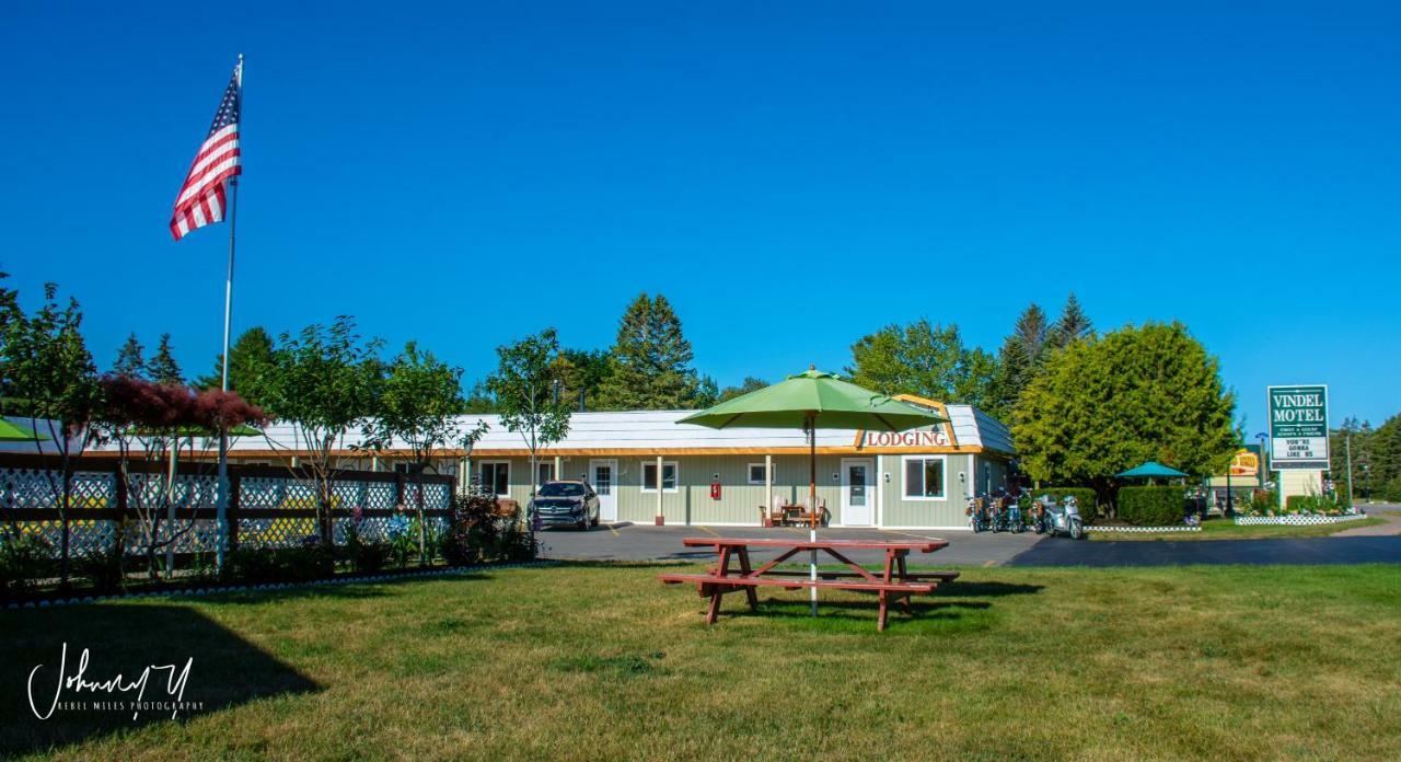 Vindel Motel Mackinaw City Esterno foto
