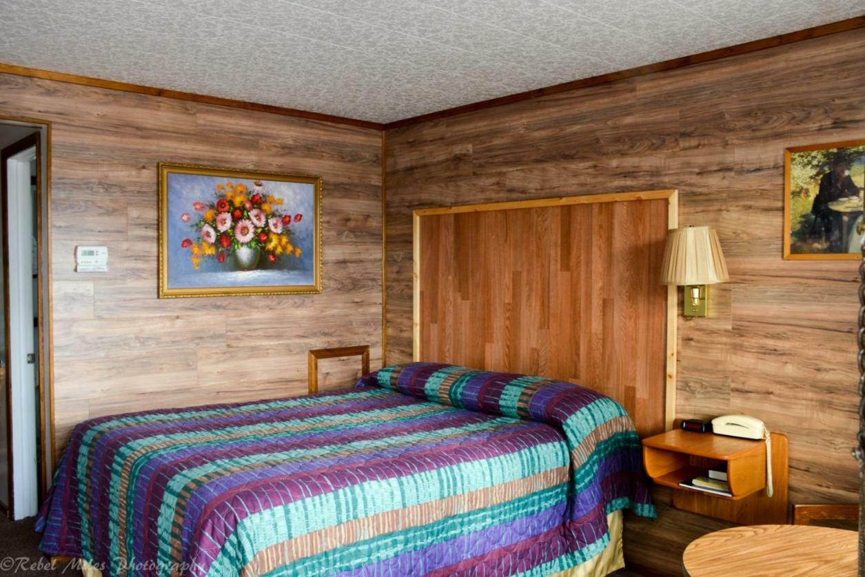 Vindel Motel Mackinaw City Esterno foto