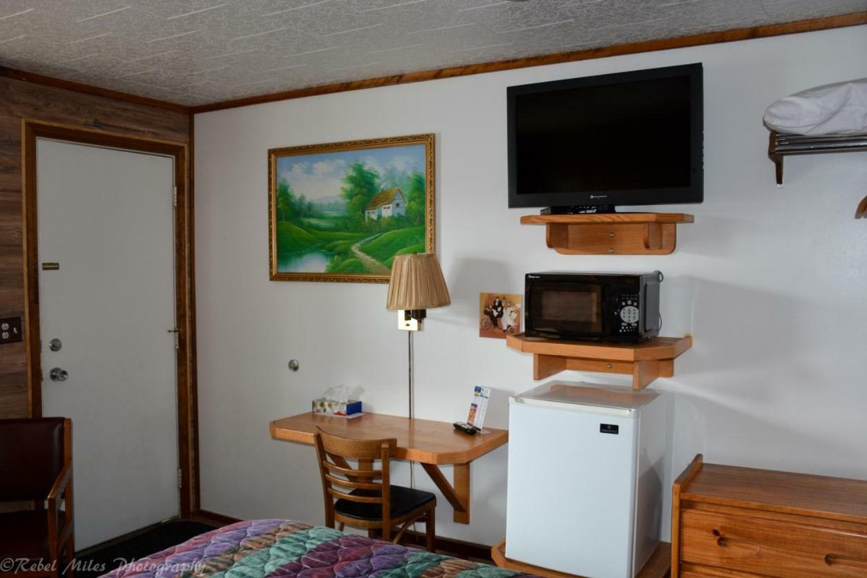 Vindel Motel Mackinaw City Esterno foto